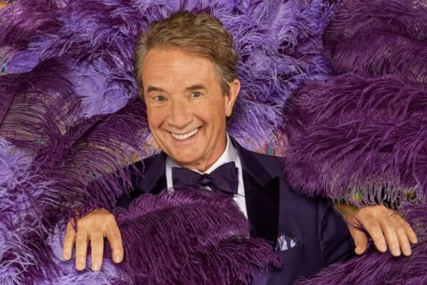 Martin Short to Be Inaugurated as Mayor of Funner, California