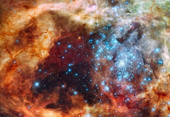 Hubble Space Telescope Focuses on Young Stars