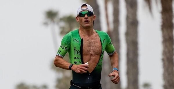 Unprecedentedly strong Lionel Sanders wins Ironman 70.3 Oceanside