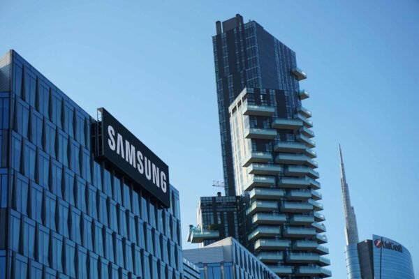 Samsung Reports Outstanding Numbers for the First Quarter: Records 933% Annual Increase in Operating Profit