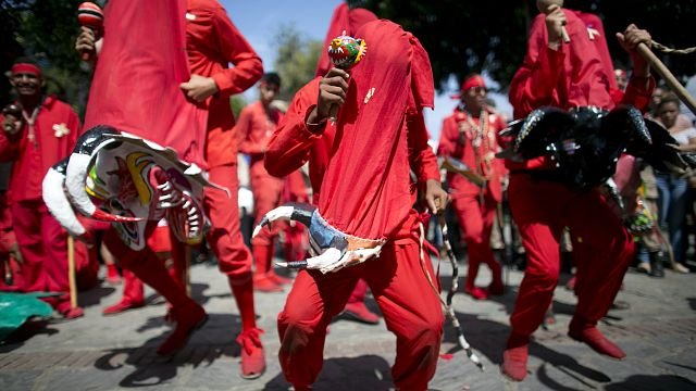 WATCH: Europalia festival gets Brussels dancing