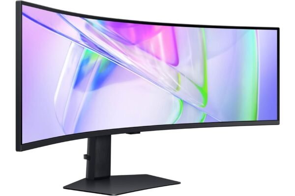 Save $400 on this 49-inch Samsung ultrawide that’s also a… dock?!