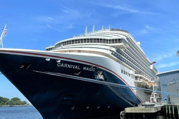 Carnival Cruise Line ignores onboard cheating scandal