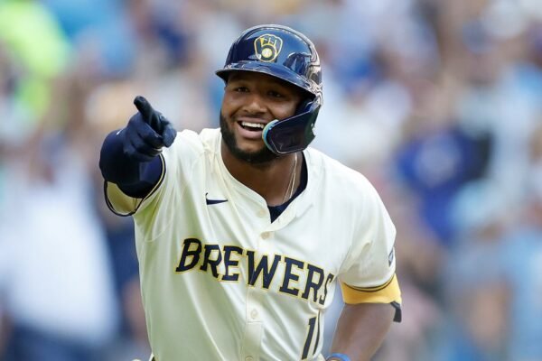 How the Brewers went from afterthought to National League contender