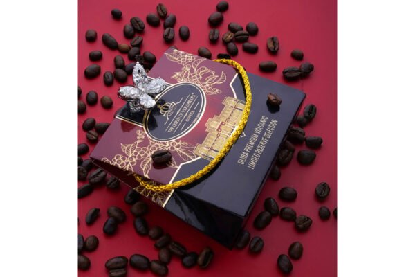 Queen of Versailles Coffee Elevates the Holiday Gifting Season with Fashionable “Borsettas” of Delicious Luxury