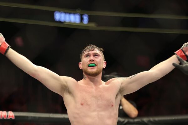 Darren Till faces Anthony Taylor on Jan. 18 at Misfits X Series 20 in Manchester