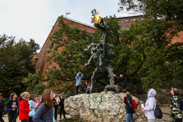 Fire-breathing dragon sculpture not allowed to breathe fire