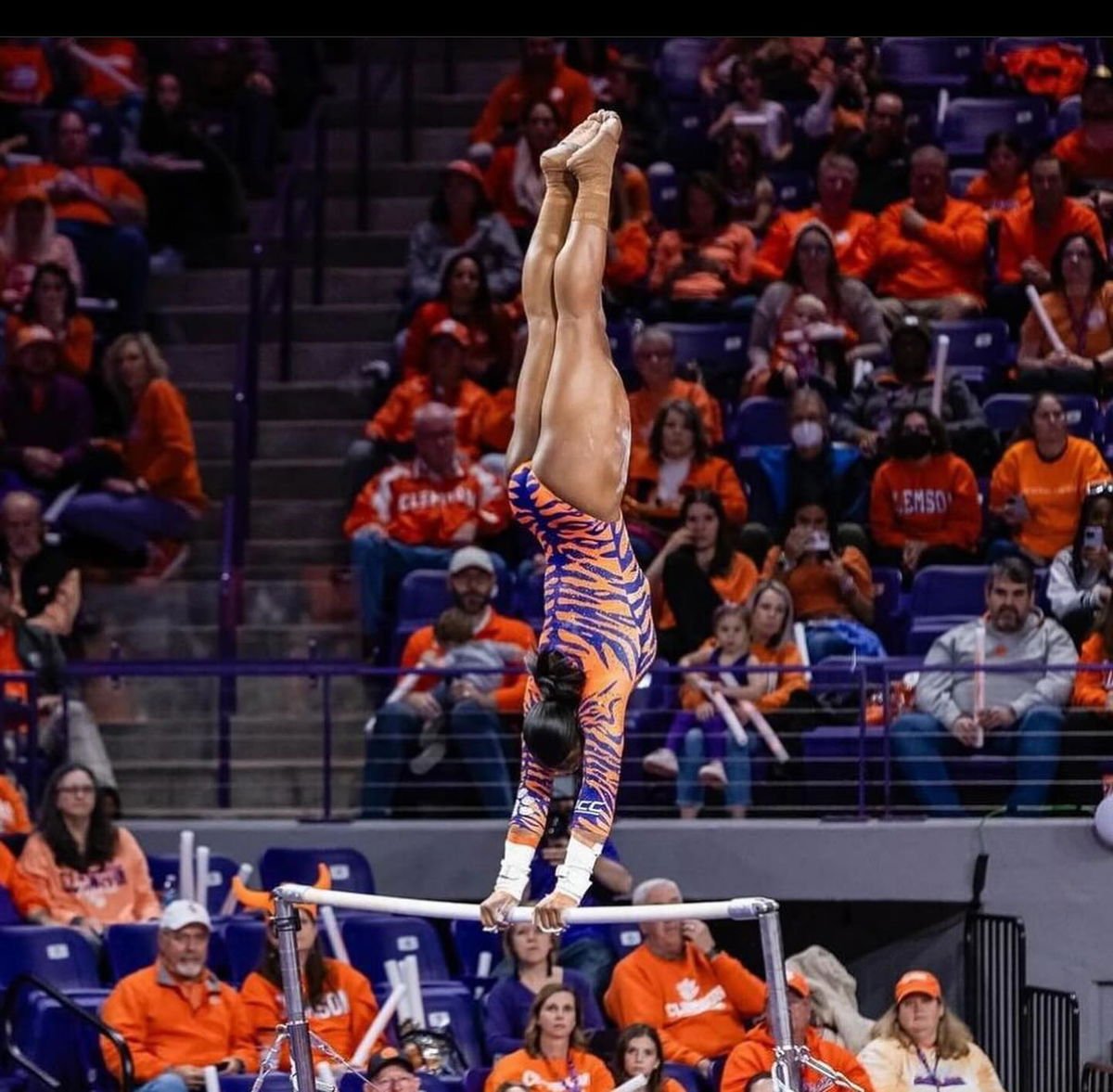 Emotional Scenes at Clemson University as Gymnastics Star Drops Tearful News Amid Ongoing NCAA Season