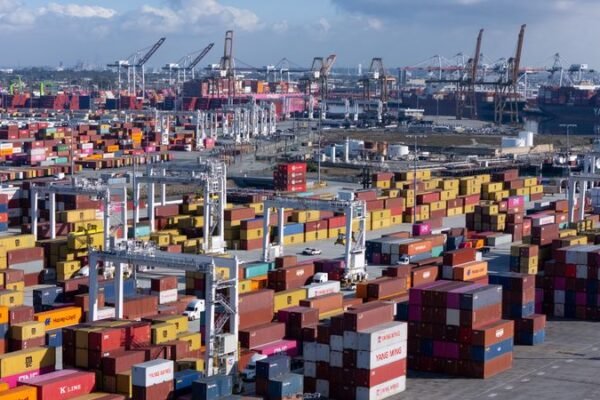 US containerized imports hit record high in January