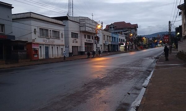 Panic in Bukavu as rebels take control of key airport in eastern Congo