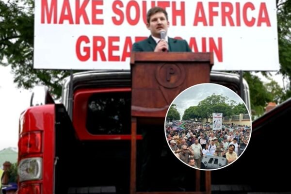 Afrikaners sing ‘Die Stem’ outside US Embassy [video]