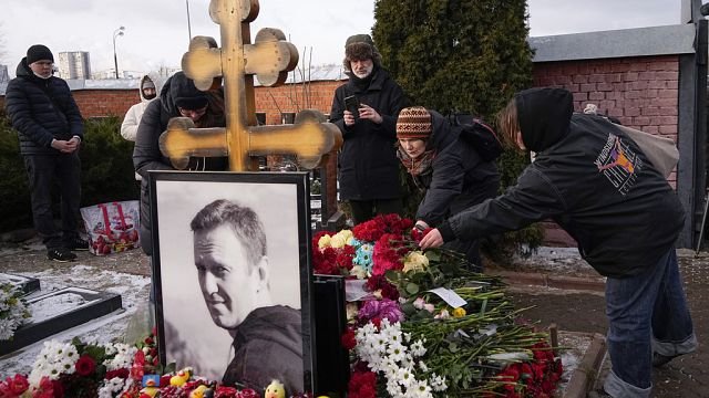 Russia: foreign ambassadors mark one-year anniversary of opposition leader Navalny’s death