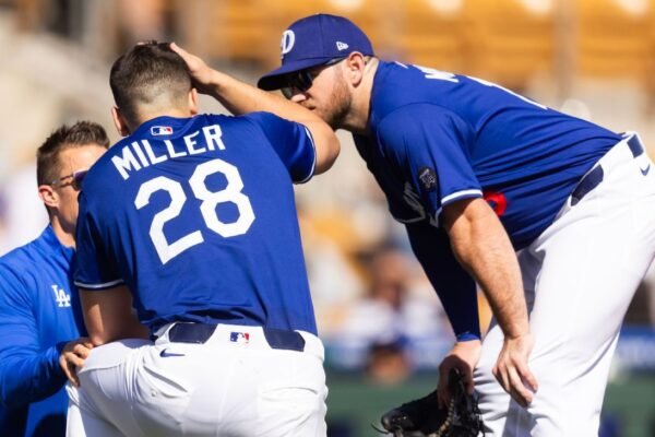 Dodgers’ Miller hit by line drive, enters protocol