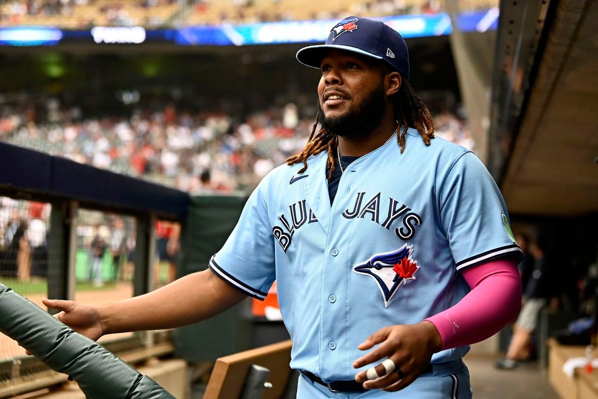 Legendary Manager’s Unclear Take On Vladimir Guerrero Jr’s Future Bewilders Baseball World