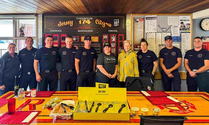 Tribute to California Firefighters from Dickey’s Barbecue Partners