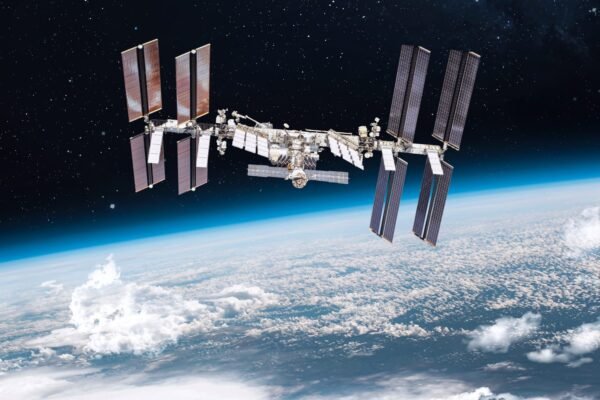 The ISS might have too few germs, new study claims