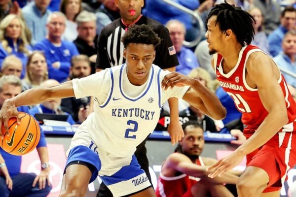 UK’s Robinson needs wrist surgery; season over