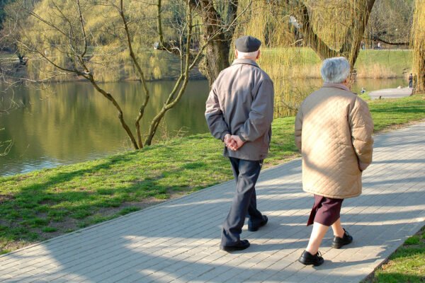 You can reduce your chances of dying by 31% with just this much brisk walking a week