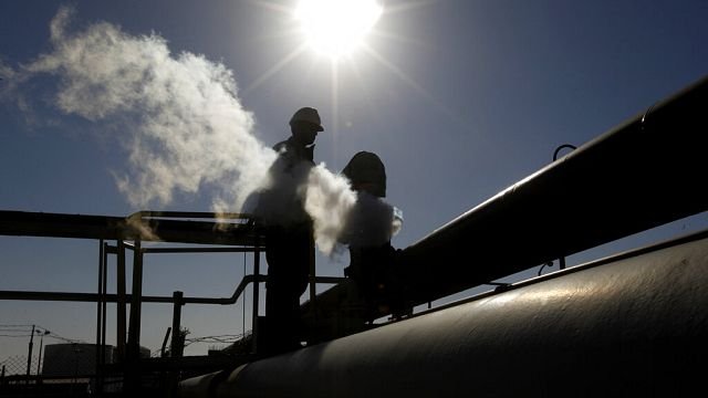 Libya to hold first oil exploration bidding round in 17 years