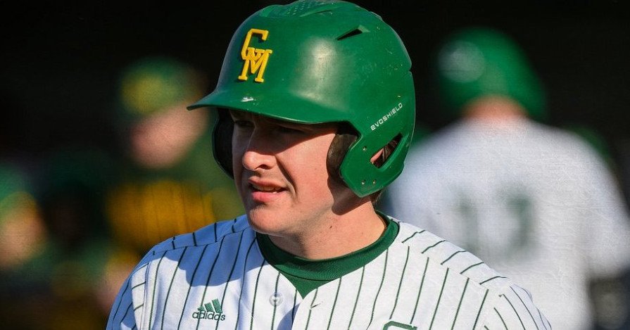 George Mason baseball makes history with 23 runs in a single inning against Holy Cross