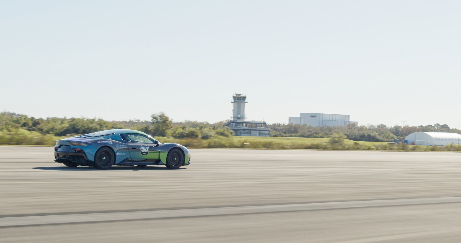 Robot-driven Maserati MC20 sets new world speed record