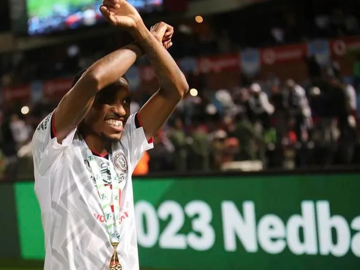 Was Orlando Pirates star Monnapule Saleng earning more at Moroka Swallows?