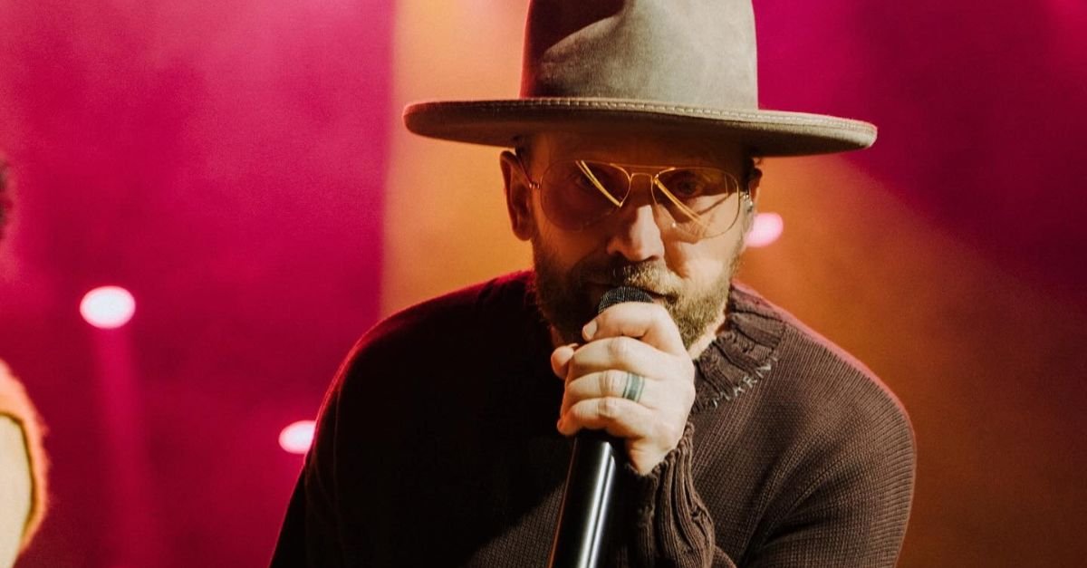 TobyMac Reflects on Life, Loss, and Faith in New Album ‘Heaven On My Mind’