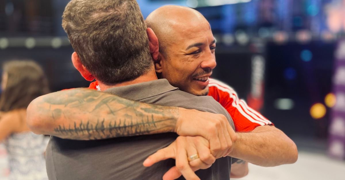 ‘The greatest featherweight of all-time’: UFC’s Jose Aldo gets emotional sendoff in Brazil