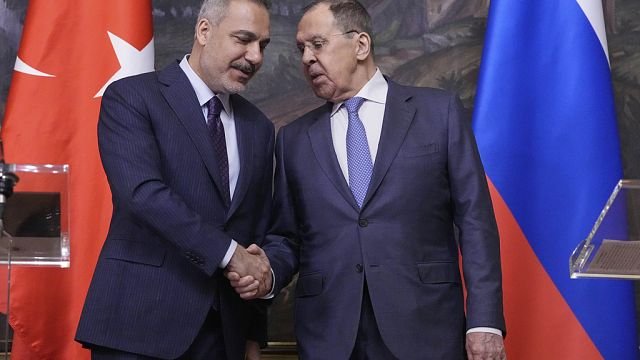 Turkey Offers to host second-round of negotiations between Ukraine and Russia