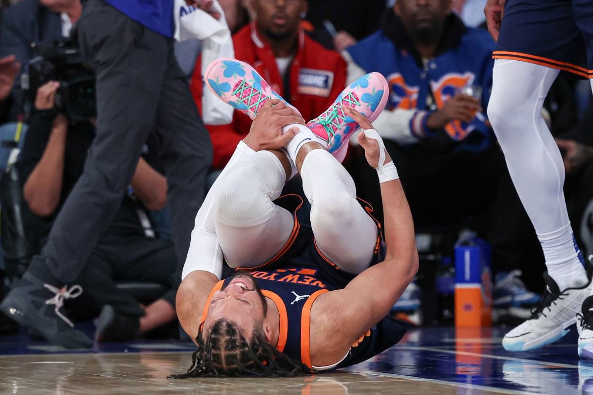 Is Jalen Brunson Playing Tonight? Exploring Injury Report for Star’s Status Ahead of Knicks vs Celtics Game 2